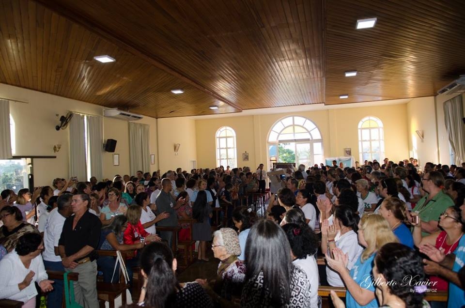 ÍCONES DO 14º INTERECLESIAL DAS CEBs SÃO RECEBIDOS NA DIOCESE DE FOZ DO IGUAÇU
